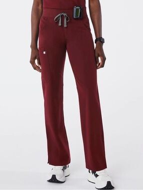 FIGS Kade Cargo Technical Collection Burgundy Scrub Pants, Size XXL/P